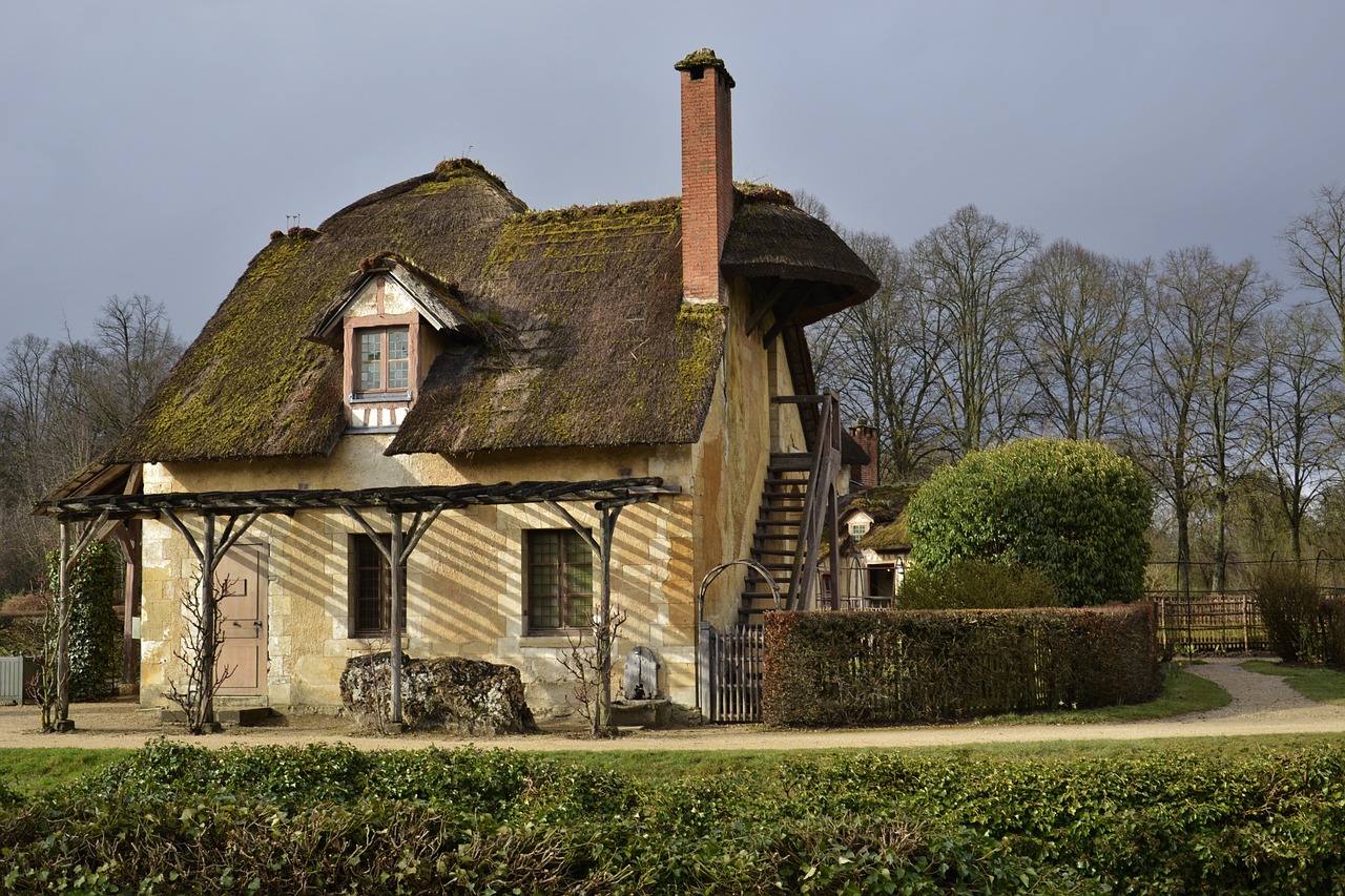 French, House