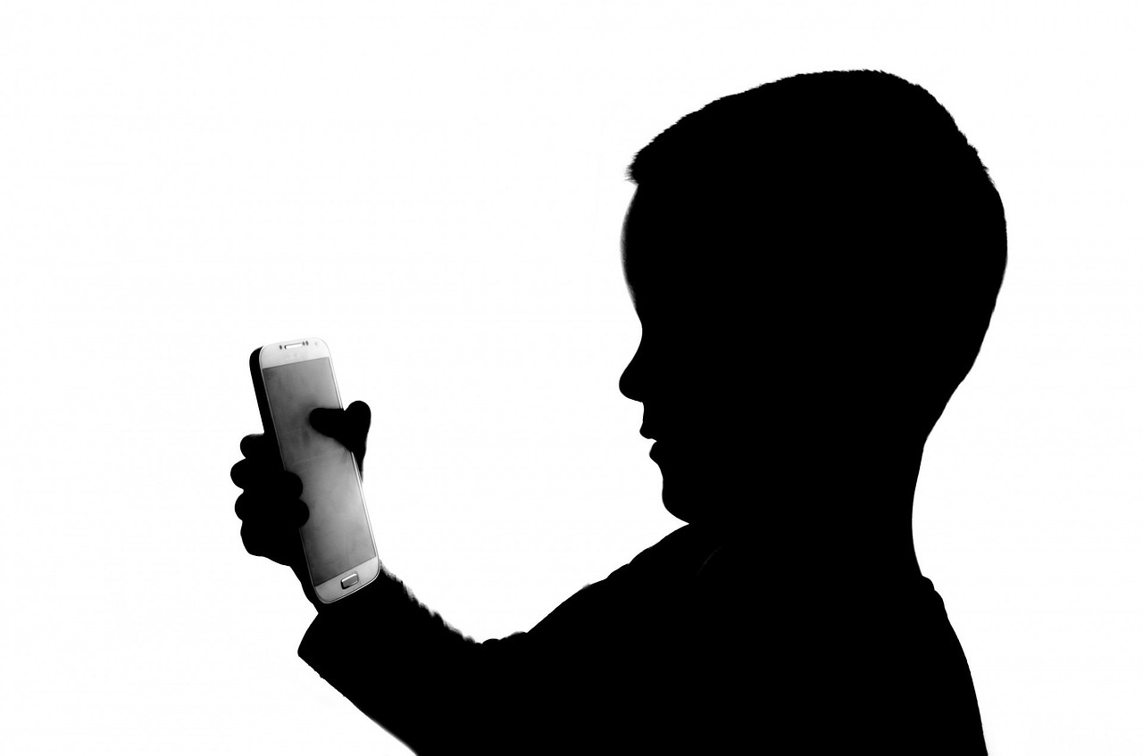 Kid, Playing