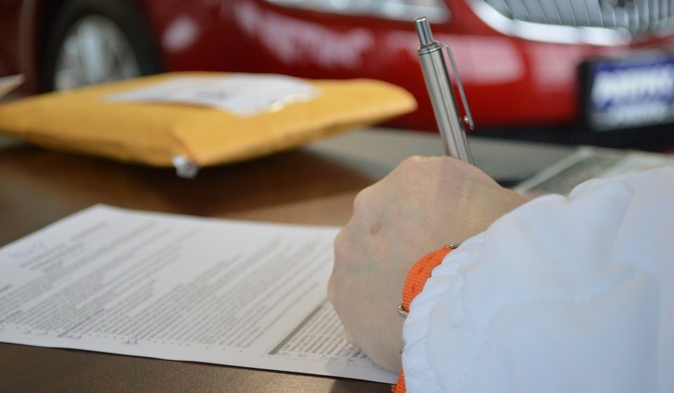 contract-945619_960_720